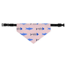 Load image into Gallery viewer, Fish Bandana Cat Collar