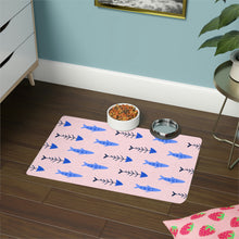 Load image into Gallery viewer, Fish Food Mat