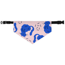 Load image into Gallery viewer, Sleeping Cats Bandana Collar