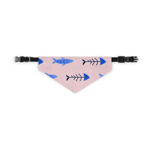 Load image into Gallery viewer, Fish Bandana Cat Collar